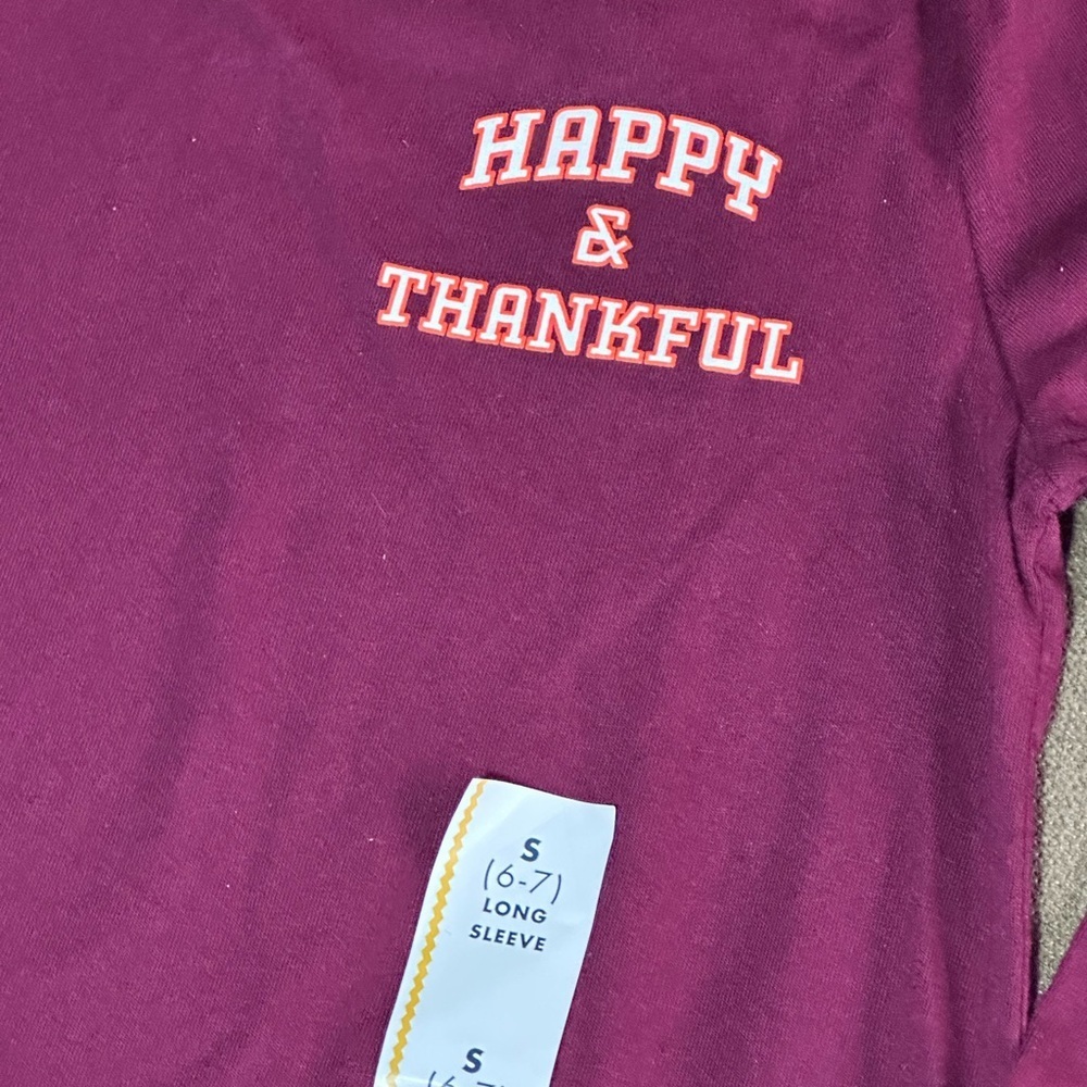 🌺 5 x 25 🌺 Cat & Jack Purple Long Sleeve Tee - Picture 3 of 3